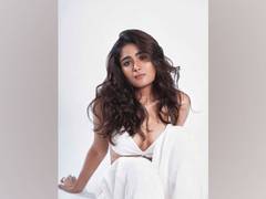 
      
      Here's what 'Jayeshbhai Jordaar' actor Shalini Pandey wishes...
      
      