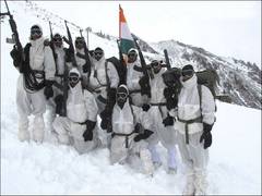 
      PM Modi lauds Indian Army for Swachh campaign on Siachen Glacier
      