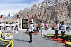 
      
      Nation remembers heroes on 35th Siachen Day
      
      