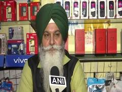 
      
      Sikh father-son duo saves about 70 Muslims during Delhi violence
      
      