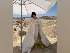 
      
      Victoria Secret hires first-ever transgender model, Reports
      
      
