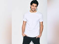 
      
      Sidharth Malhotra starrer 'Thank God' to now release on Diwali
      
      