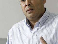 
    Heart attack patients who follow medical advice live longer
    