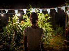 
      
      Seeing greenery reduces cravings for alcohol, cigarettes,...
      
      