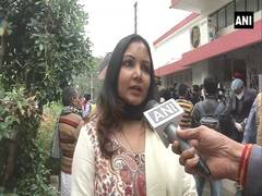 
      
      Dumka treasury case: RJD hopeful of Lalu's bail in next hearing
      
      
