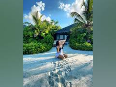 
      
      Sonakshi Sinha treats fans with pictures from Maldives vacation
      
      