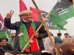 
      
      Political parties promoting ethnic divide in Pak's Sindh,...
      
      