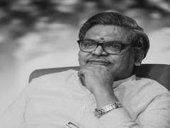 
      
      Celebs mourn demise of lyricist Sirivennela Seetharama Sastry
      
      