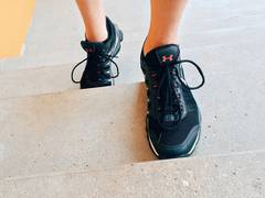 
    Study suggests stair climbing offers cardiovascular, muscular benefits for heart patients
    