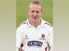 
      
      Somerset appoints Steve Kirby as bowling coach
      
      