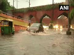 
      
      Rains lash Delhi, waterlogging reported from several areas
      
      
