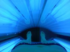 
      
      Tanning industry uses cheap prices, promos to attract young people
      
      