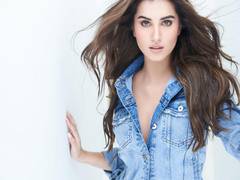 
      
      Tara Sutaria kickstarts next schedule of 'Ek Villain...
      
      
