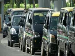 
    Drivers who don't shut their car windows exposed to more air pollution 
    