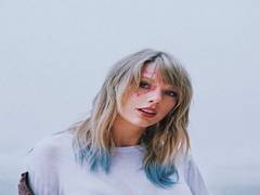 
      
      Taylor Swift makes Sirius XM Performance memorable for fans
      
      