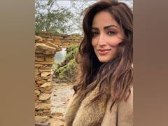 
      
      Yami Gautam gets nostalgic on sets of 'Bhoot Police' in Jaisalmer
      
      
