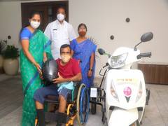 
      
      Kalvakuntla Kavitha extends help to differently-abled engineer  
      
      