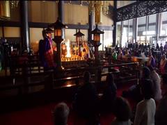 
      
      Traditional Japanese temple in Narita attracts foreign tourists
      
      