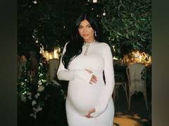 
      
      Kylie Jenner announces her baby boy is no longer named 'Wolf'
      
      