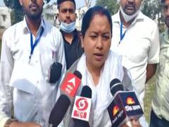 
      
      Uttarakhand: Harish Rawat's daughter Anupama leading Haridwar...
      
      