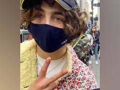
      
      Timothee Chalamet leaves Madison Square Garden after casting...
      
      