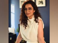 
      
      Tisca Chopra drops fun video with her father
      
      