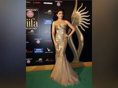 
      
      Jacqueline Fernandez unveils her quickest makeover look
      
      