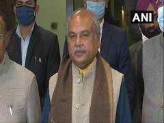 
      
      Urdu Bulletin: Farmers meeting with Centre, bird flu make...
      
      