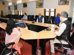 
      
      Shops in 9 districts of Uttarakhand to remain open only for 6 hrs 
      
      
