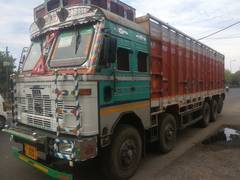 
      
      Delhi Police intercept truck trafficking 37 labourers to Haryana
      
      