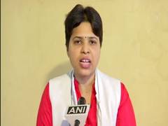 
      
      Pune: Activist Trupti Desai welcomes SC's decision on...
      
      