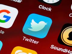 
      
      Twitter to add newsletter subscribe button to profiles for...
      
      