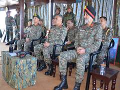 
      
      Army Chief visits forward areas along Line of Control in J-K
      
      