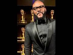 
      
      Tyler Perry takes home Jean Hersholt Humanitarian Award at...
      
      