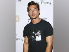 
      
      Gigi Hadid's ex Tyler Cameron romancing Instagram model
      
      