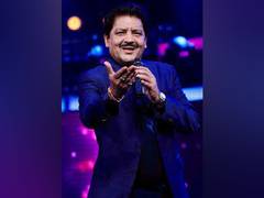 
      
      Udit Narayan seeks police's help over death threats 
      
      