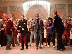 
      
      Amitabh Bachchan's next 'Uunchai' to release on November 11
      
      