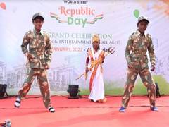 
      
      Children from Omaxe Foundation hoist Tricolour on 73rd...
      
      
