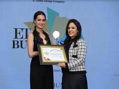 
      
      Pooja Sheth of Limelight Diamonds receives ET Business Icon Award
      
      