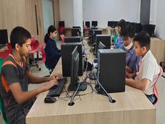 
      
      Oakridge Students Take up Extreme Weather Challenge
      
      