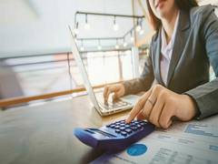 
      
      Reasons to invest salary in a Bajaj Finance Online FD
      
      