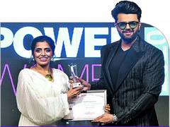 
      
      Sonal Barmecha bags Power Woman Award for food and beverage
      
      
