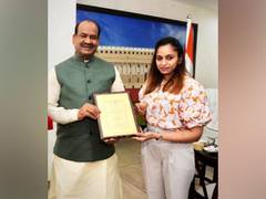
      
      Lok Sabha Speaker Om Birla lauds the Rotary Club of Delhi...
      
      