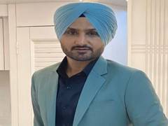 
      
      Harbhajan Singh to donate ration to 5000 families amid...
      
      