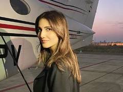 
      
      Vaani Kapoor heads to Chandigarh after wrapping up 'Bell Bottom'
      
      