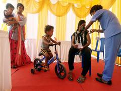 
      
      India's cumulative COVID19 vaccination coverage crosses 185 crore
      
      