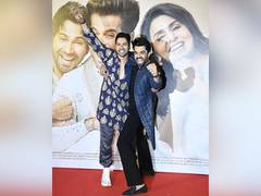 
      
      Varun Dhawan, Maniesh Paul gatecrash wedding in Delhi
      
      