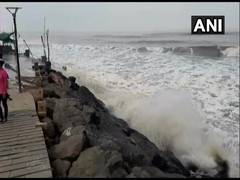
      
      Cyclone Vayu: 20 villages put on alert in Gujarat
      
      