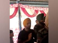 
      
      Video claiming Punjab regiment jawans protesting with farmers...
      
      