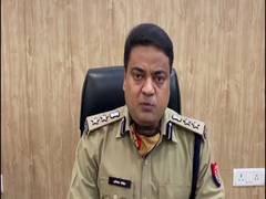 
      
      Security guard arrested for thrashing elderly woman in Prayagraj
      
      